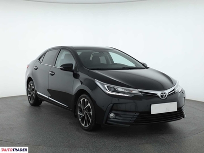 Toyota Corolla 1.6 130 KM 2016r. (Piaseczno)