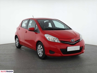 Toyota Yaris 1.0 68 KM 2014r. (Piaseczno)