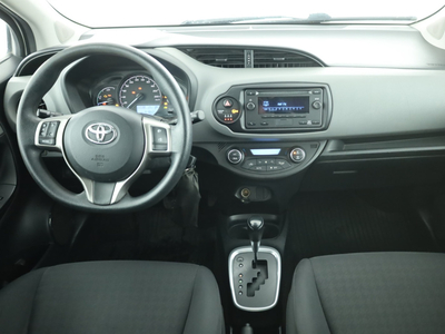 Toyota Yaris 2017 1.5 Hybrid 152162km ABS