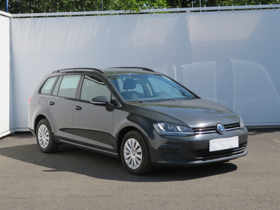 Volkswagen Golf 2020 1.0 TSI 90142km Kombi