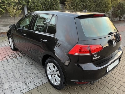 Volkswagen Golf VII