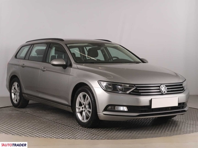 Volkswagen Passat 2.0 147 KM 2015r. (Piaseczno)