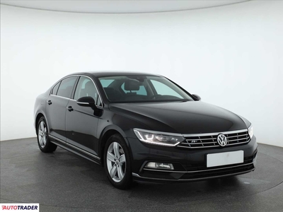 Volkswagen Passat 2.0 187 KM 2016r. (Piaseczno)