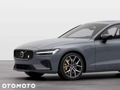 Volvo S60 T8 AWD Plug-In Hybrid Polestar Engineered