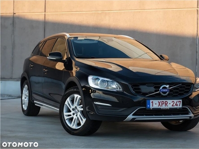 Volvo V60 Cross Country D3 Drive-E Momentum