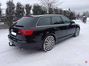 Audi A6 c6 V6 2.4 benzyna z gazem. Manual 2005r. Kombi czarne 18 koła