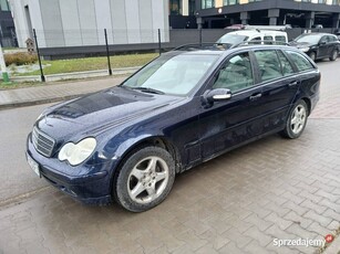 MERCEDES BENZ C220 CDI