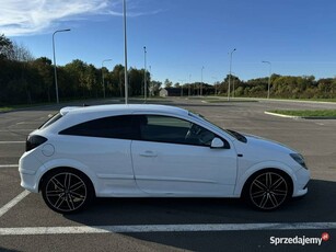 Opel Astra h GTC