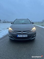 Opel Astra J 1.4T 2014