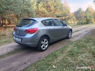 Opel Astra J 1.6 Benzyna 115km Klima Tempomat Alu z Niemiec