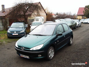 Peugeot 206 1,4 Etylina 1999 r / klimatyzacja /