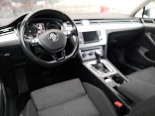 Volkswagen Passat 2016 1.6 TDI 193605km Sedan