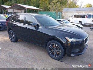 VOLVO XC60 T5 MOMENTUM