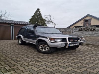 Mitsubishi Pajero 2.5