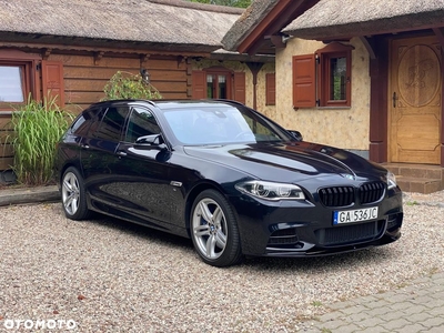 BMW Seria 5 535d xDrive Touring Sport-Aut