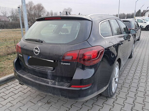 Opel Astra 2011 1.4 T 243078km Kombi