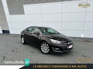 Opel Astra J