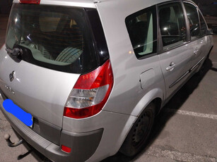 Renault Grand Scenic 2005 1.9 dCi 220303km Samochody Rodzinne