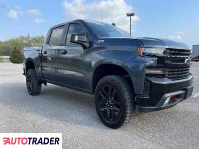 Chevrolet Silverado 5.0 benzyna 2019r. (HOUSTON)