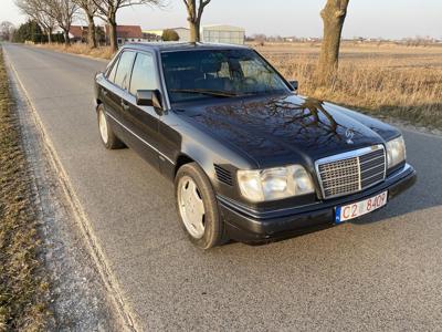 Mercedes e300 sportline piekny stan