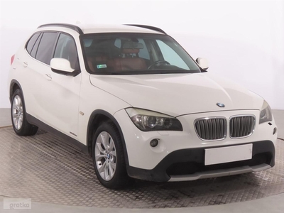 BMW X1 I (E84) , 201 KM, Automat, Skóra, Navi, Xenon, Bi-Xenon, Klimatronic,