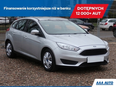 Ford Focus III Hatchback 5d facelifting 1.0 EcoBoost 125KM 2015