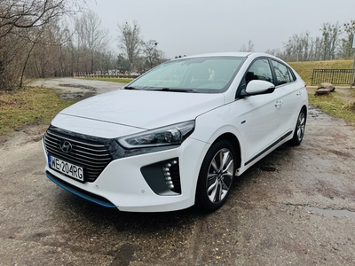 Hyundai Ioniq , Hybryda, 140KM, wersja Platinium - idealna