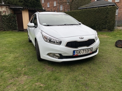 Kia Cee'd II Kia Ceed JD 2014 1.6 crdi 128 SALON POLSKA