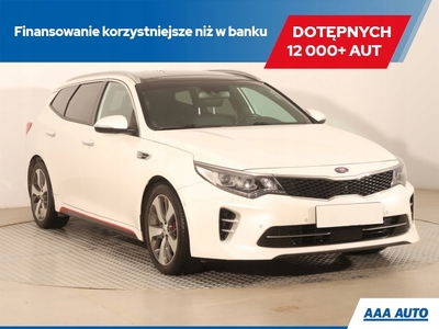 Kia Optima II Kombi 2.0 T-GDI 245KM 2016