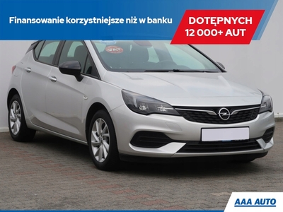 Opel Astra K Hatchback Facelifting 1.2 Turbo 145KM 2021