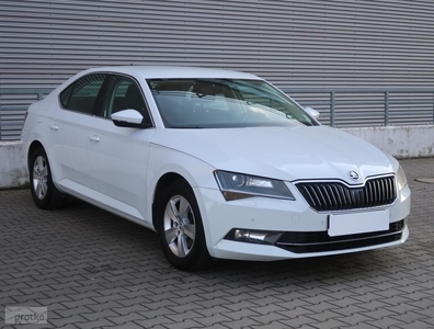 Skoda Superb III , Salon Polska, Automat, Navi, Xenon, Bi-Xenon, Klimatronic,