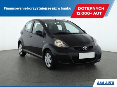 Toyota Aygo I Hatchback 3d 1.0 VVT-i 68KM 2011