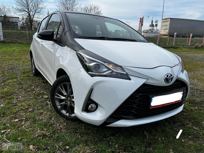 Toyota Yaris III 1.5i hybryda Kamera Cofania Radar