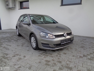 Volkswagen Golf VII