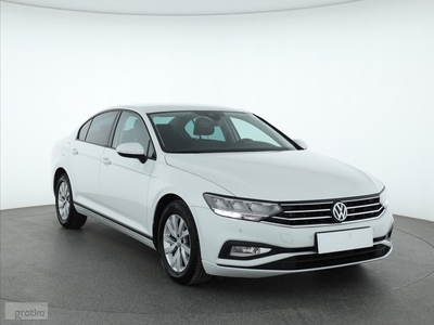 Volkswagen Passat B8 Salon Polska, 1. Właściciel, VAT 23%, Klimatronic, Tempomat,