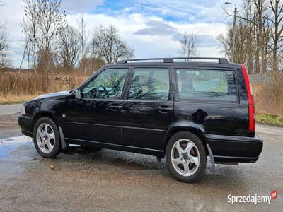 Volvo V70 2.4 benzyna manual 193 AWD 100% oryginał lakier