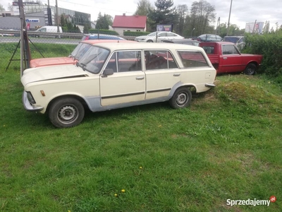 Fiat 125p kombi karetka