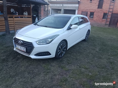 Hyundai i40 kombi 2015 rok automat 141km