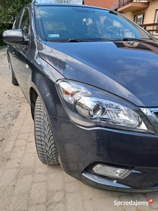 Kia Ceed 1.4 B LPG. 2009 . Oszczedny