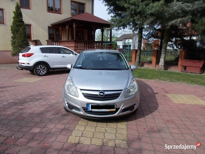 OPEL CORSA D 1,0 benz. 2010r./2011r. 5 drzwi KLIMAT. zarej.