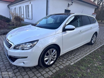 Peugeot 308 II