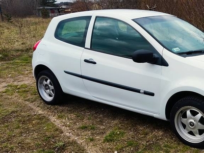 Renault Clio 1.5 dCi 90 FAP Dynamique - 2 Renault Clio 1.5 d