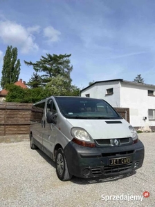 Renault Trafic 1.9 diesel/8-osobowy /Klima