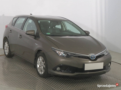 Toyota Auris Hybrid