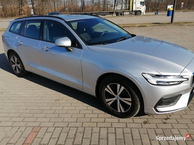 Volvo V60 2019/20 2.0TDI 150KM sprowadzony bezwypadkowy