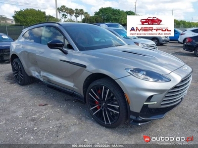 Aston Martin DBX