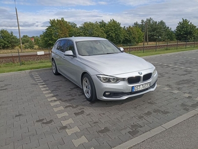 BMW 318D 2.0 D 150 KM F31 kombi grudzień 2016r po lifcie, stan BDB