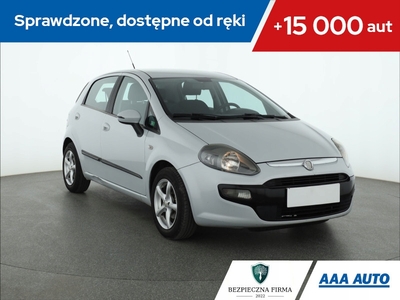 Fiat Punto Grande Punto Hatchback 5d 1.4 Start&Stop 77KM 2011