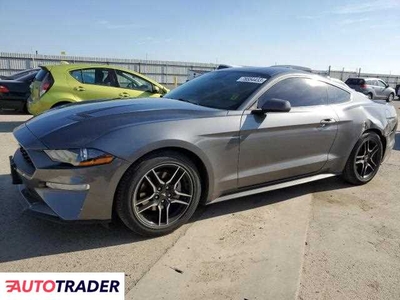 Ford Mustang 2.0 benzyna 2021r. (FRESNO)