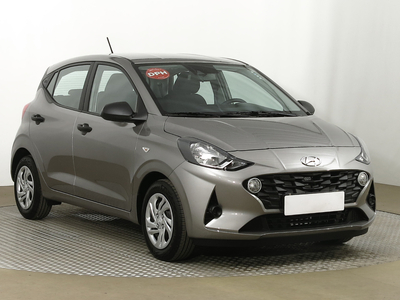 Hyundai i10 2022 1.0 23699km Hatchback